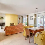 Villa Gaya